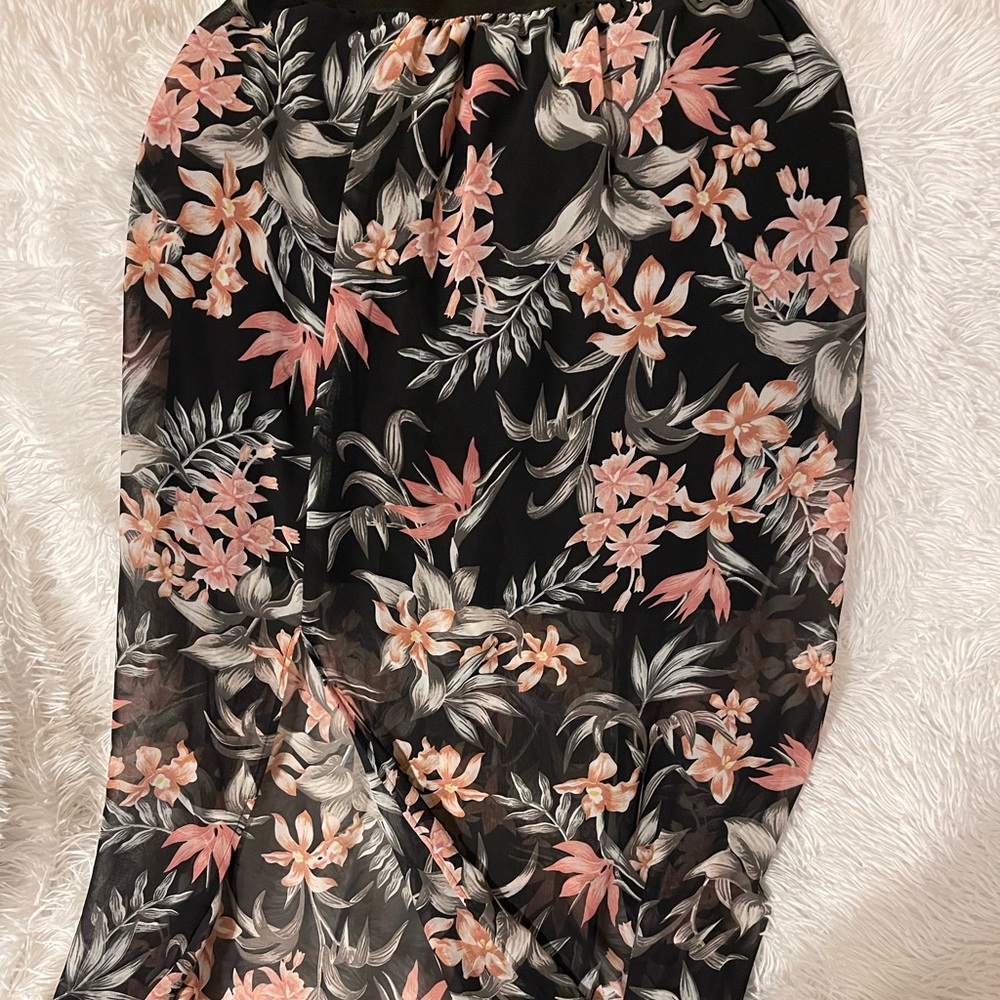 Maxi skirt with split